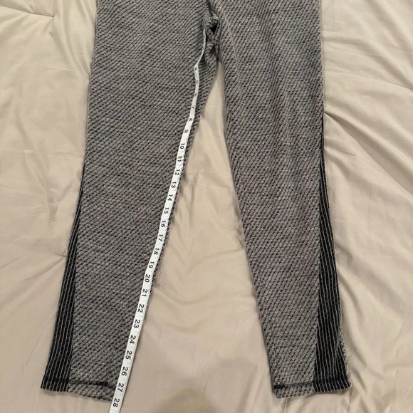 Free People Grey & Black Knit Textured Leggings - Picture 11 of 12